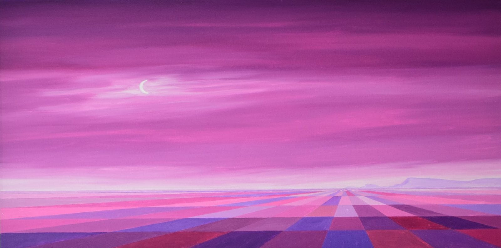 Luna decreciente sobre campos de lavanda
